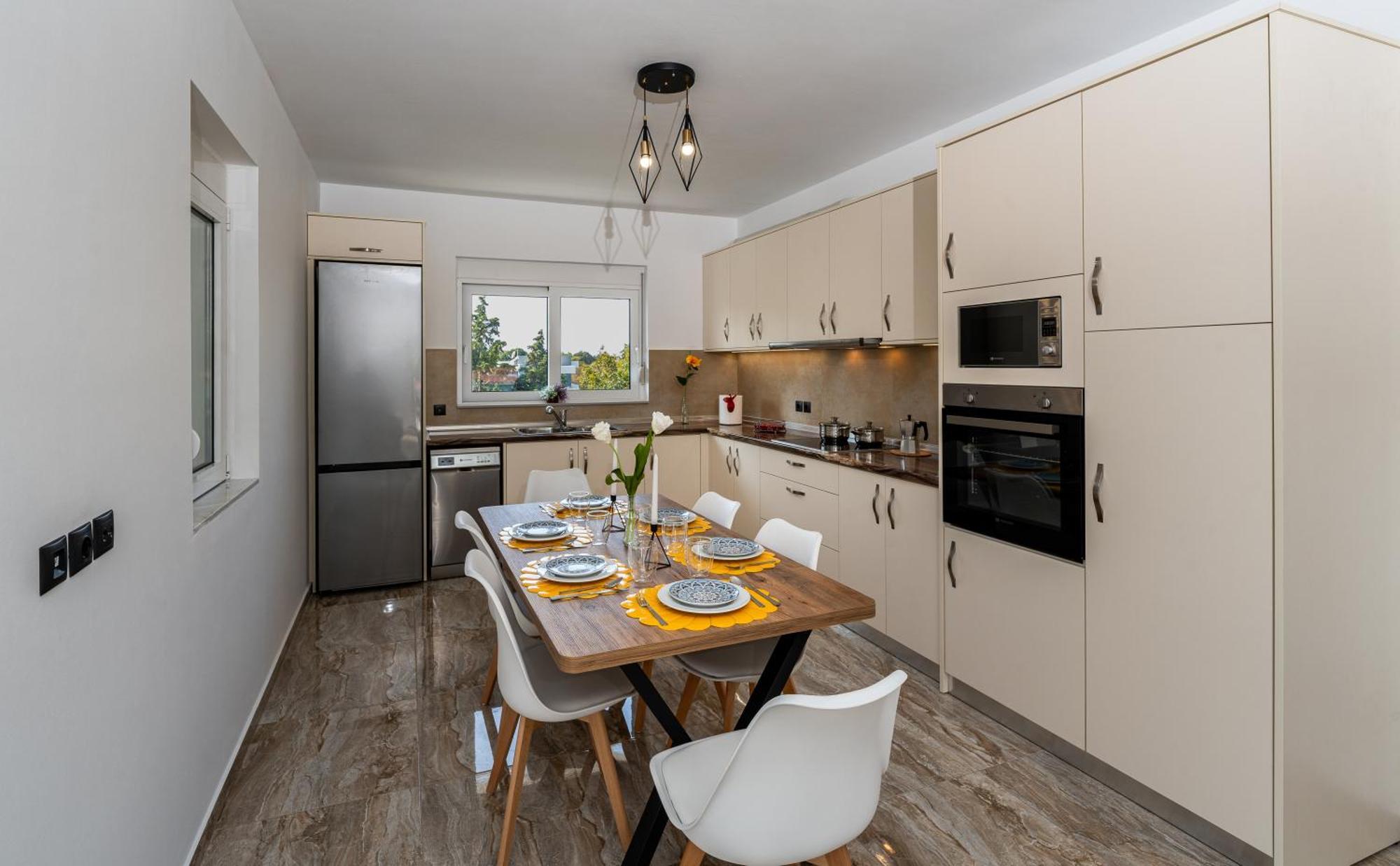 Sweet Home Luxury Apartment 5 Ялисос Екстериор снимка